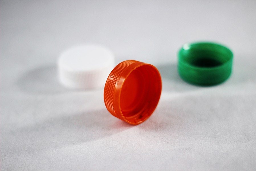 38 mm Plastic Cap